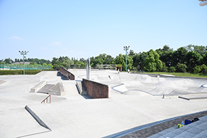 戸吹スポーツ公園スケートパーク