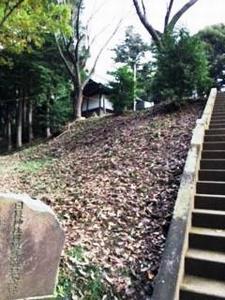 神社への階段