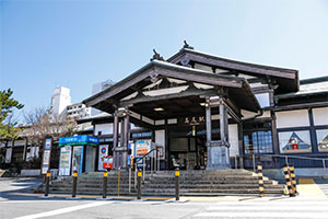 高尾駅北口