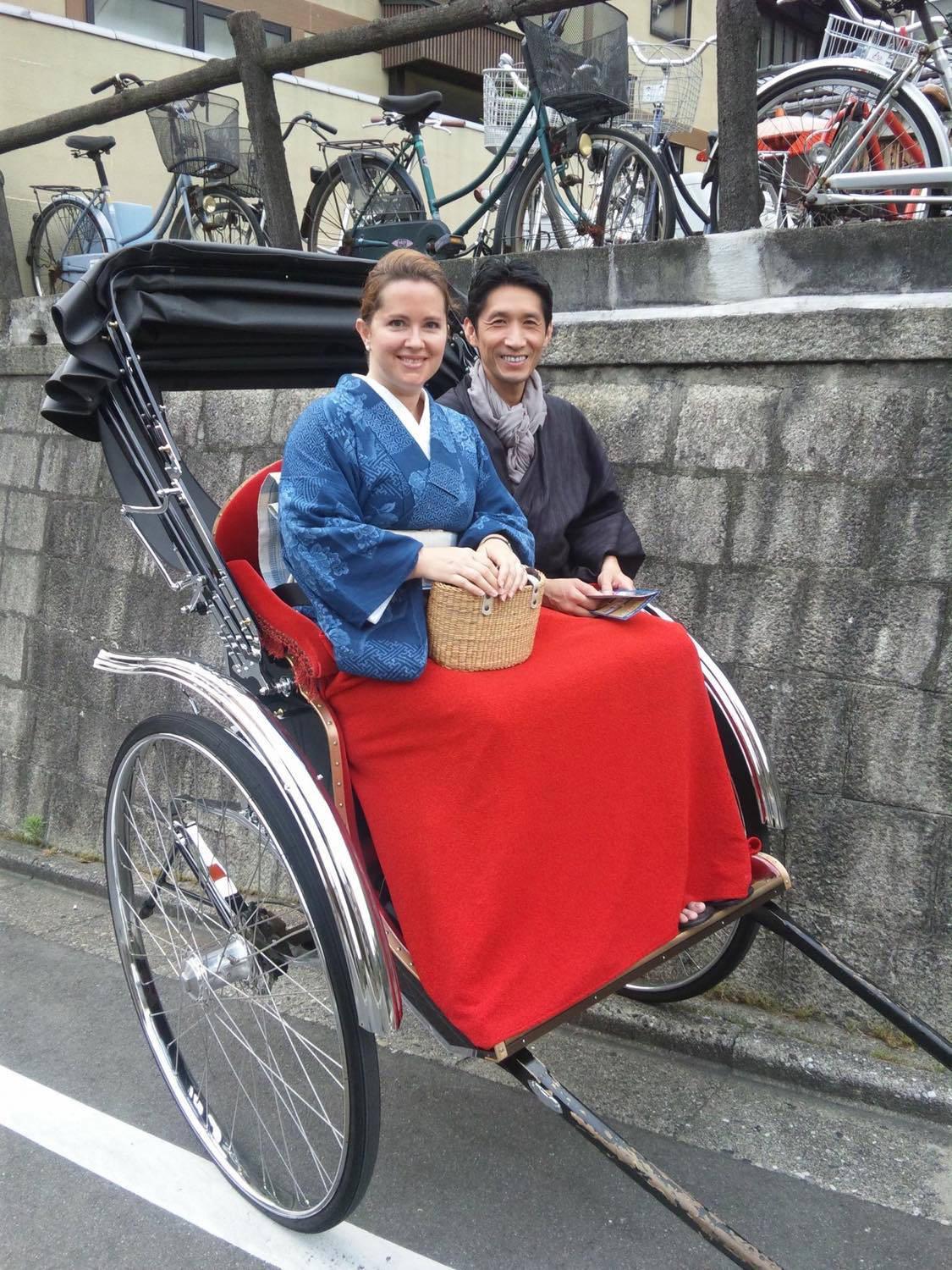 篠崎クリスティン