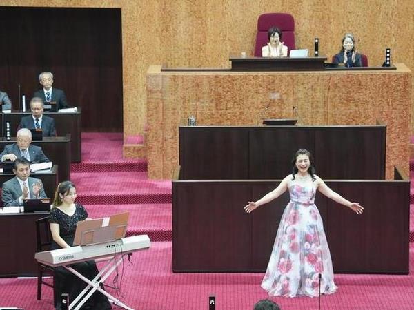 4定議場コンサート