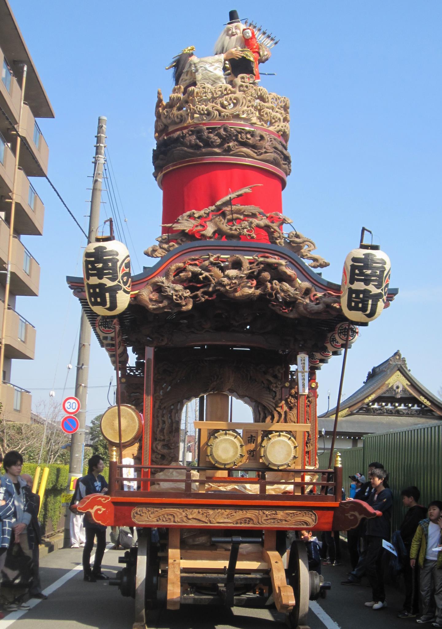 山車全景