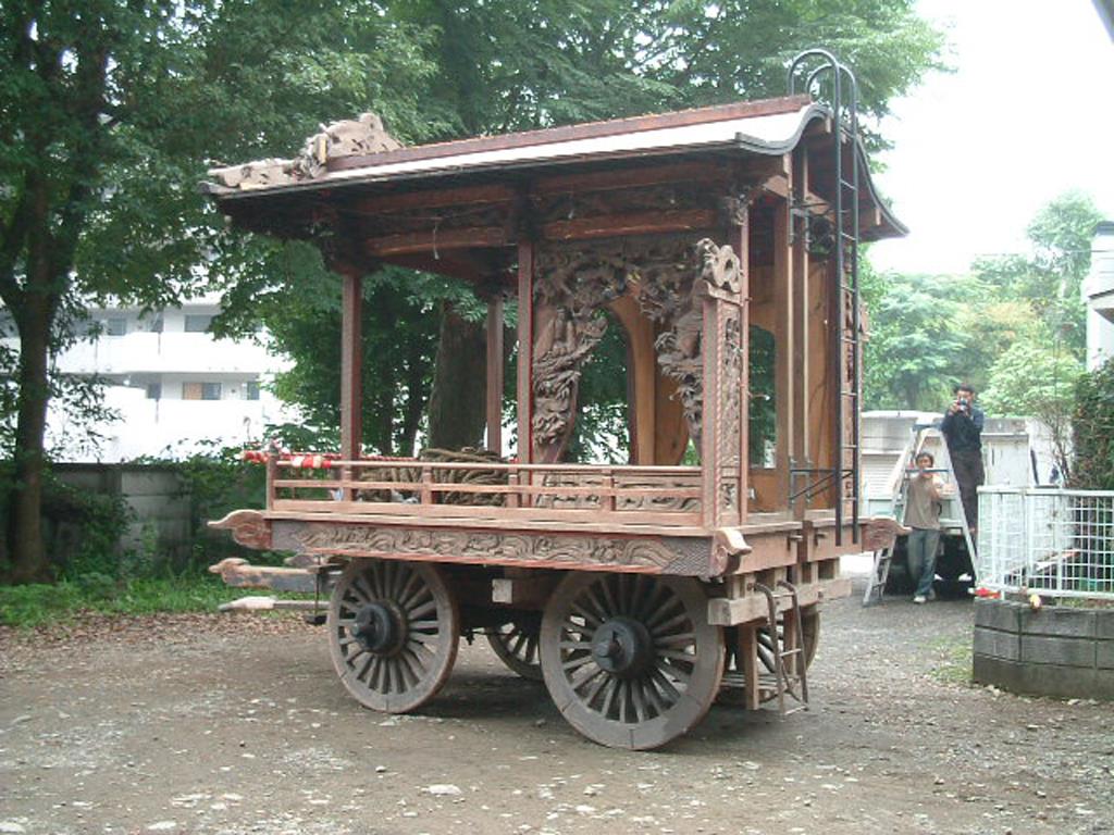 八幡町旧二丁目の山車