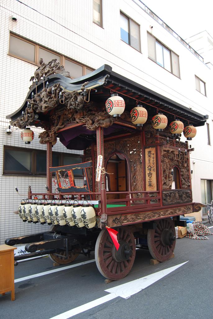 八幡上町の山車