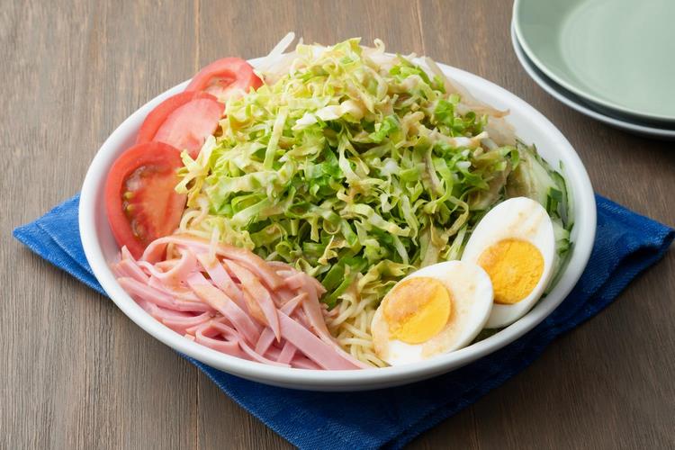 もやしときゅうりのラーメンサラダ