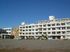 高 尾山 学園