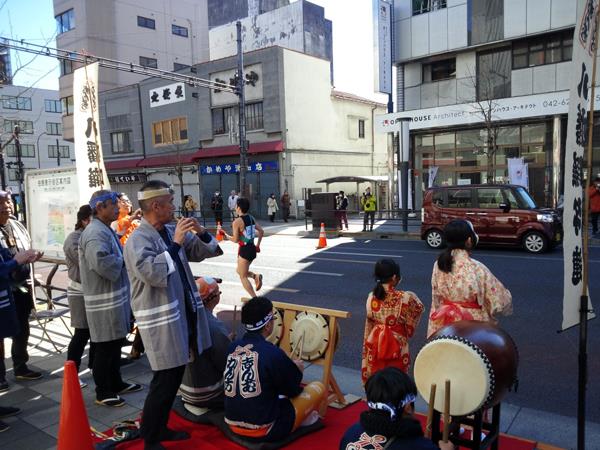 八幡町のお囃子応援