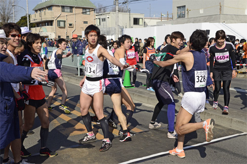 中継所それぞれの表情