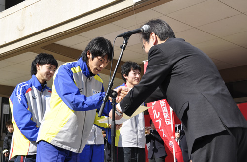 一般男子の部 2位　二本松市駅伝チームA