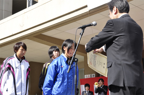 高校女子の部 3位　八王子高校A