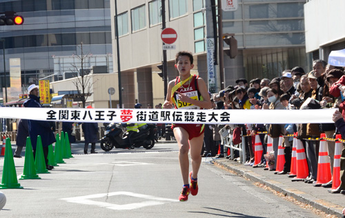 中学男子トップは八王子三中陸上競技部