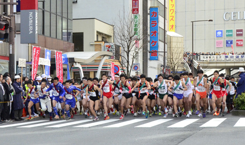 2部大学男子と3部高校男子のスタート