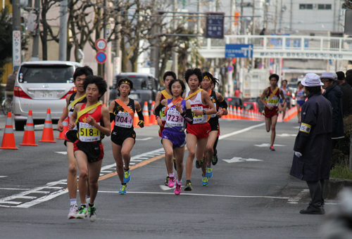 女子と中学生も追分へ