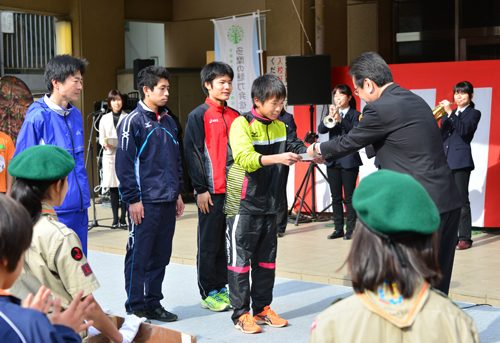 一般男子の部2位　八王子富士森走友会A