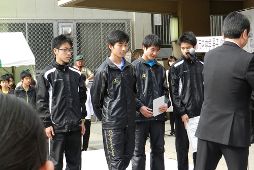 市内中学男子の部1位　八王子三中陸上競技部A