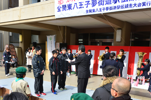 市内中学男子の部3位　八王子三中陸上競技部B