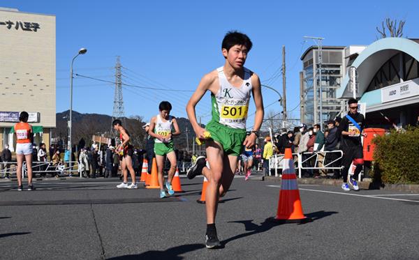 京王狭間駅前中継所