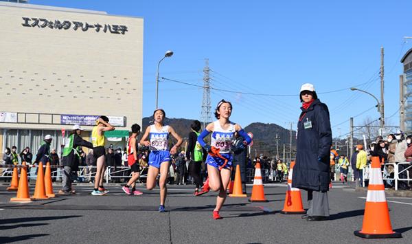 京王狭間駅前中継所