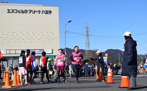 京王狭間駅前中継所