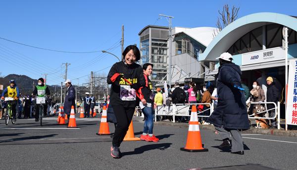 京王狭間駅前中継所