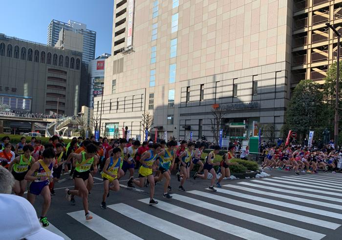 一般・大学・高校女子、中学生　スタートから浅川大橋南交差点