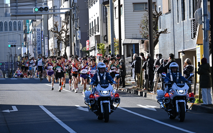 桑並木通り　大学・高校男子の部