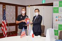 手土産の受け渡し