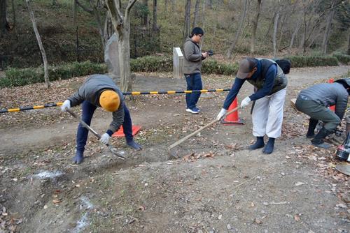 R7第1回雨庭づくり13