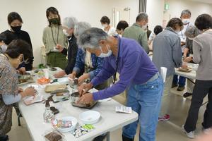 種まき実習の様子