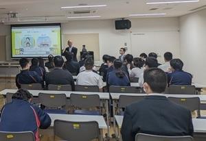西特別支援学校