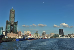 高雄港